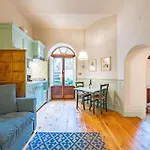Central And Cosy Pied-A-Terre W/ Free Parking